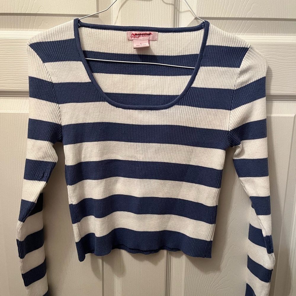 Arizona Jean Company striped cropped sweater